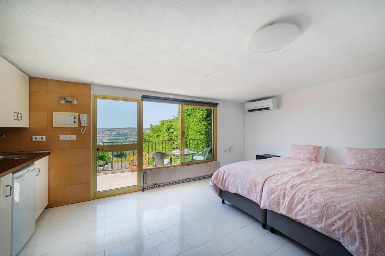 Villa Mimosa Sleeps 8 With Heated Pool Санта-Фе-де-лос-Боличес Экстерьер фото